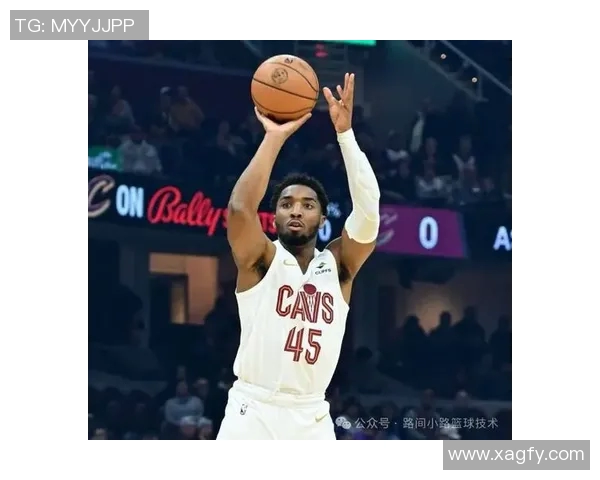 面对火箭从容了不少!攻守兼备的雷霆后场新星提升了还关键球能力 面对火箭从容了不少!攻守兼备的雷霆后场新星提升了还关键球能力