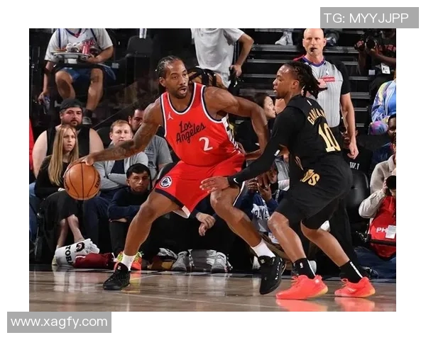 快船惨遭18分逆转！登卡空砍54分 近19战16败跌至西部倒数第二