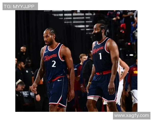 快船惨败灰熊！哈登带伤，祖巴茨无防守，伦纳德下滑，替补引绝望