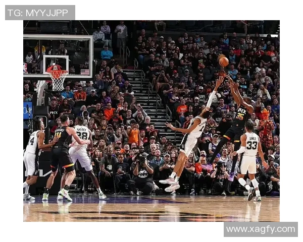 打替补上瘾了？文班亚马攻防稳定发挥 轻松拿到14分12板