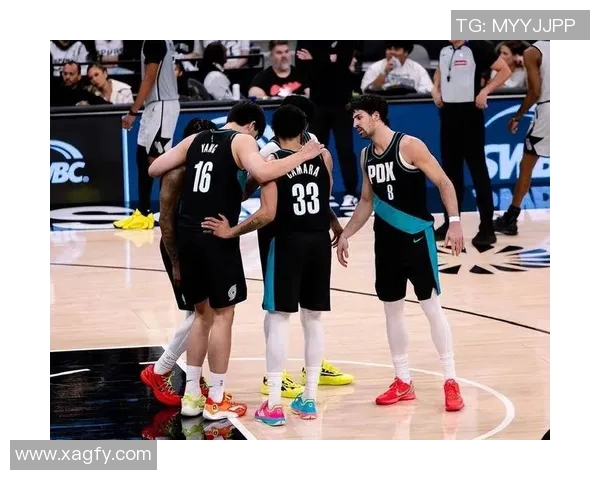 开拓者vs马刺裁判报告：漏吹阿夫迪亚对卡斯尔投篮犯规